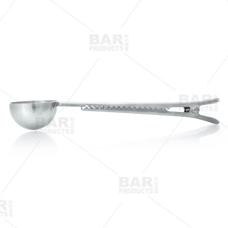 Coffee Scoop with Integrated Bag Clip